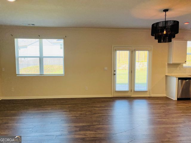 910 Sly Fox Run, Fairburn, GA 30213