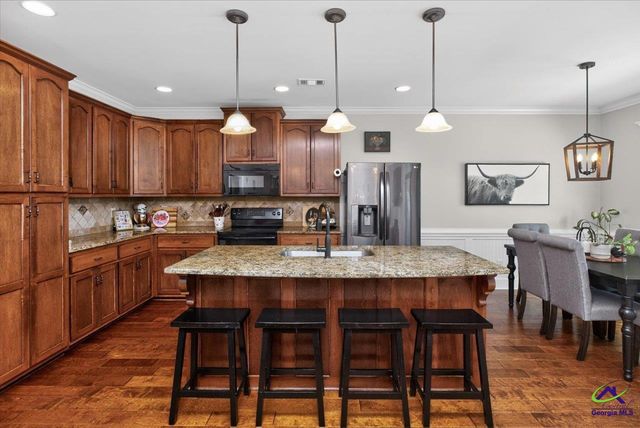 129 Savannah Lane, Bonaire, GA 31005