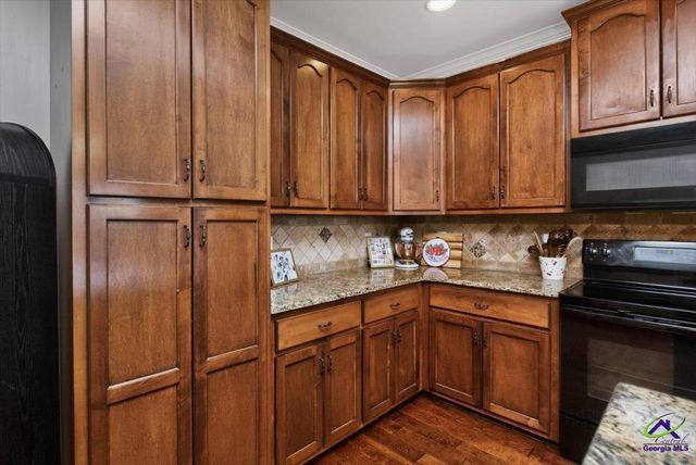 129 Savannah Lane, Bonaire, GA 31005