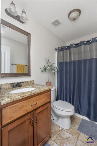129 Savannah Lane, Bonaire, GA 31005