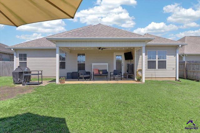 129 Savannah Lane, Bonaire, GA 31005