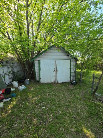 2510 Southland Street, Dallas, TX 75215