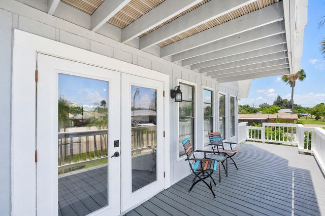1194 LINDEN ROAD, Venice, FL 34293