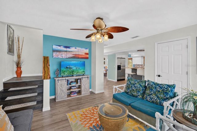 1194 LINDEN ROAD, Venice, FL 34293