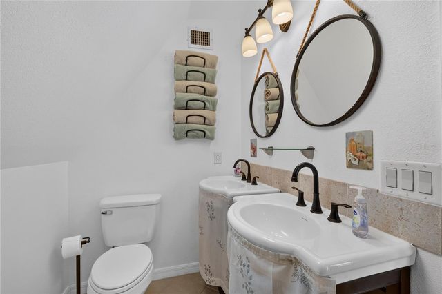 1194 LINDEN ROAD, Venice, FL 34293