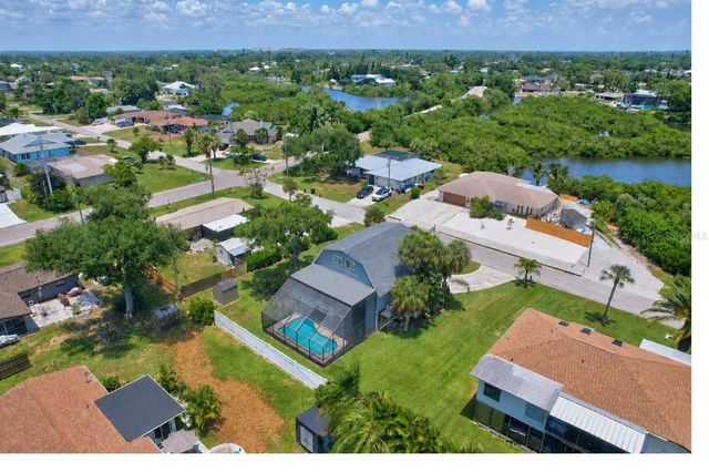 1194 LINDEN ROAD, Venice, FL 34293