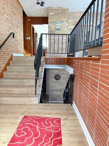 5010 Woodrow Avenue, Mchenry, IL 60051