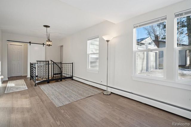 3575 Knollview Avenue, West Bloomfield, MI 48324