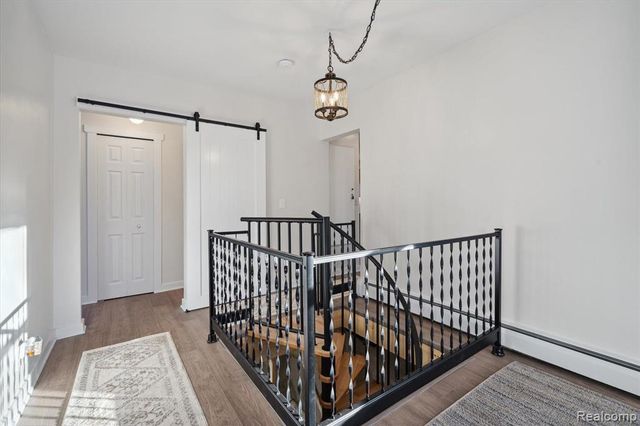 3575 Knollview Avenue, West Bloomfield, MI 48324