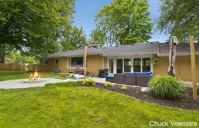 413 Sherman Street, Middleville, MI 49333