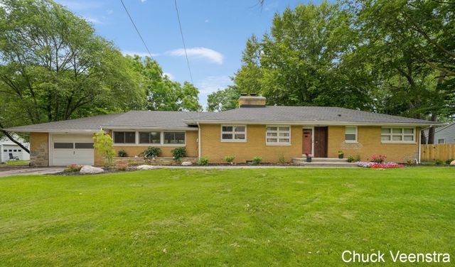 413 Sherman Street, Middleville, MI 49333