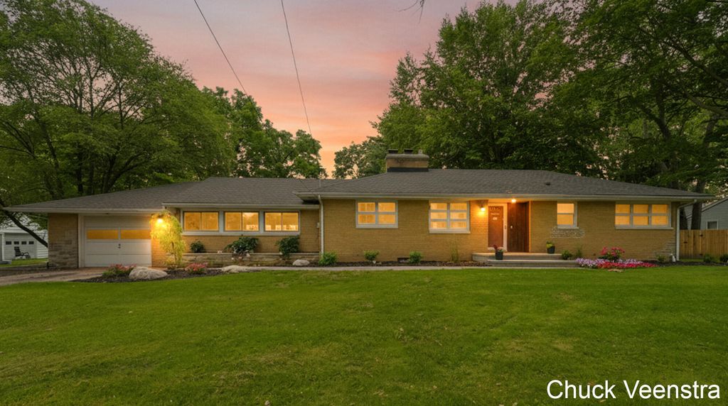 413 Sherman Street, Middleville, MI 49333