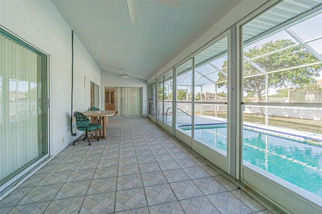 18664 WHITE PINE CIRCLE, Hudson, FL 34667