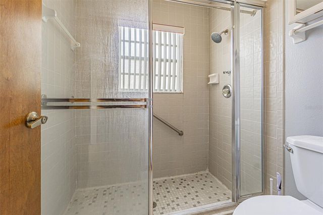 18664 WHITE PINE CIRCLE, Hudson, FL 34667