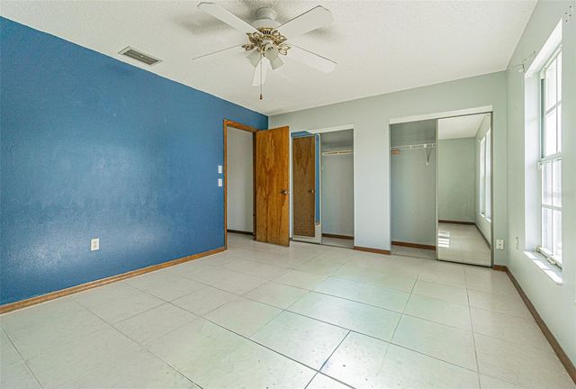 18664 WHITE PINE CIRCLE, Hudson, FL 34667