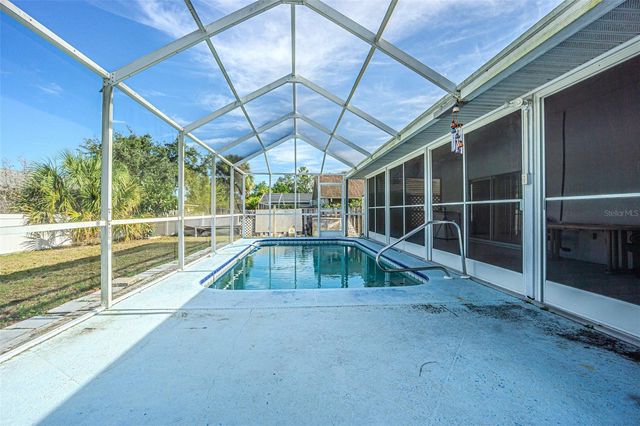 18664 WHITE PINE CIRCLE, Hudson, FL 34667