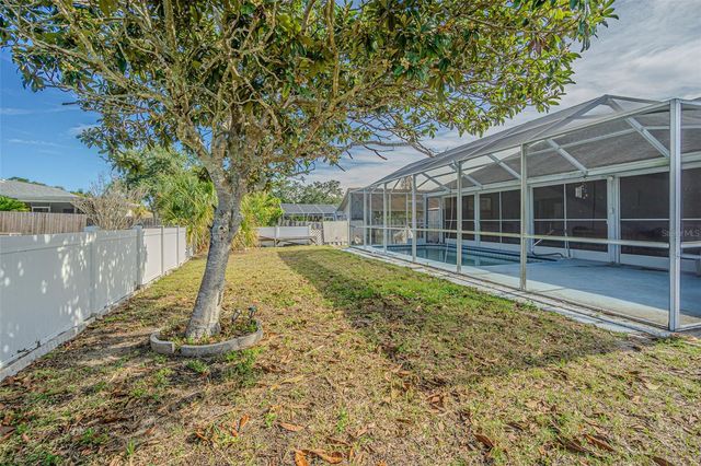 18664 WHITE PINE CIRCLE, Hudson, FL 34667