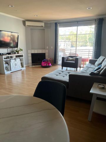 640 W 4th Street, 205, Long Beach, CA 90802