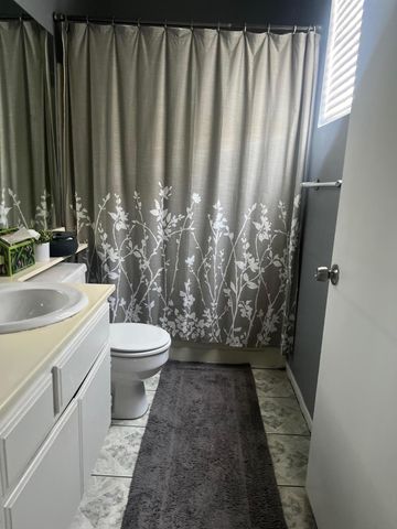 640 W 4th Street, 205, Long Beach, CA 90802