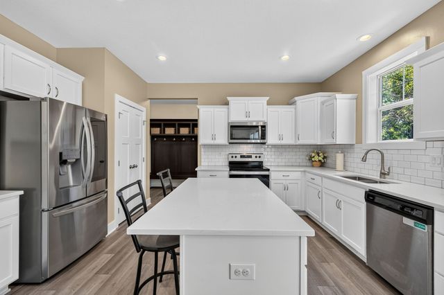 5816 Allerton Drive, Ames, IA 50014