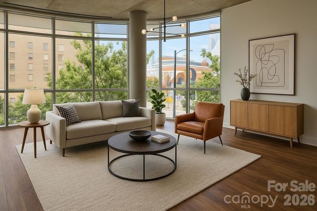 505 E 6th Street 301, Charlotte, NC 28202