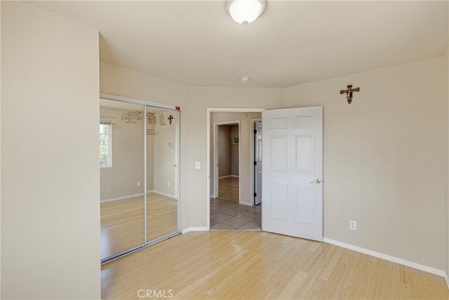 8012 Hesperia, Reseda, CA 91335