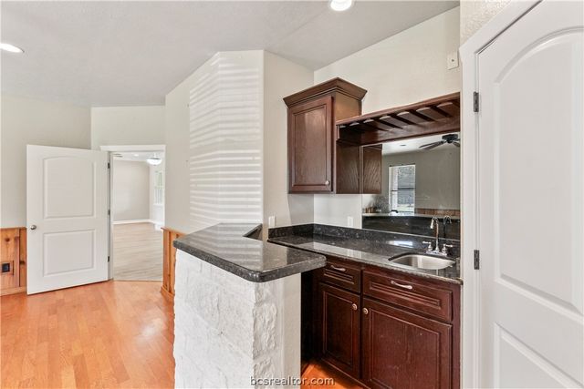 6701 Old Reliance Road, Bryan, TX 77808