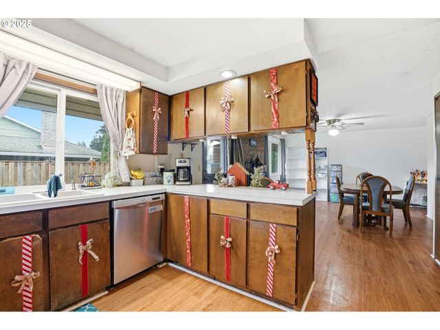 2578 Ne MORLAN Ave, Gresham, OR 97030