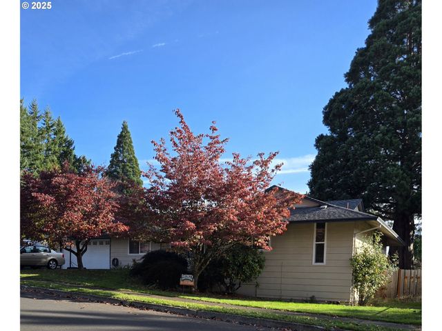 2578 Ne MORLAN Ave, Gresham, OR 97030