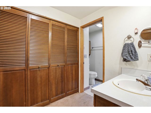 2578 Ne MORLAN Ave, Gresham, OR 97030