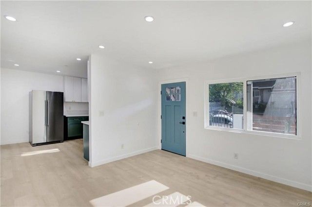 401 Kendall Avenue, Los Angeles, CA 90042