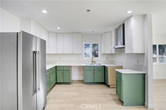 401 Kendall Avenue, Los Angeles, CA 90042