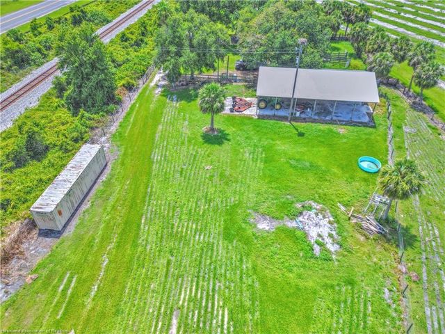 8495 COUNTY ROAD 621, Lorida, FL 33857