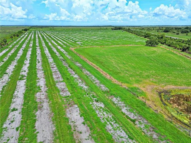8495 COUNTY ROAD 621, Lorida, FL 33857