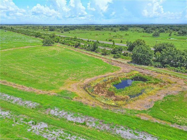 8495 COUNTY ROAD 621, Lorida, FL 33857