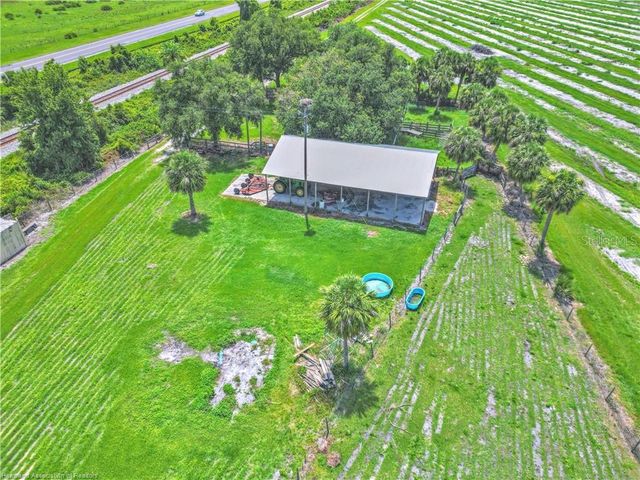 8495 COUNTY ROAD 621, Lorida, FL 33857