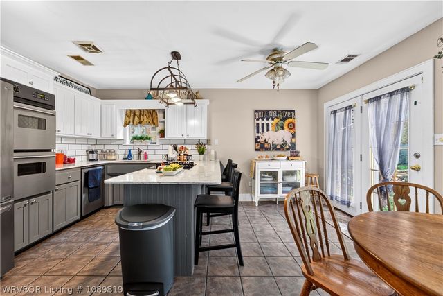 2210 S N Street, Fort Smith, AR 72901