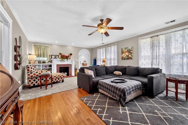 2210 S N Street, Fort Smith, AR 72901