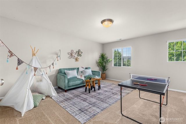 6864 Fresco Drive SE, Lacey, WA 98513