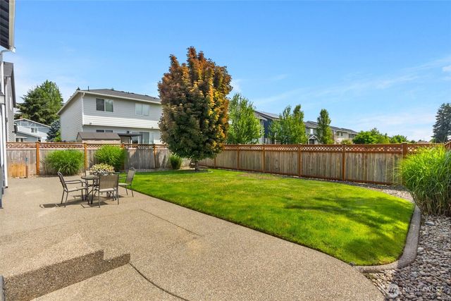 6864 Fresco Drive SE, Lacey, WA 98513
