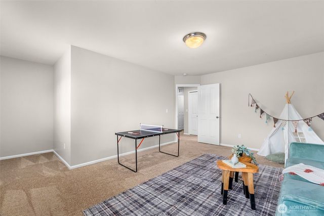 6864 Fresco Drive SE, Lacey, WA 98513
