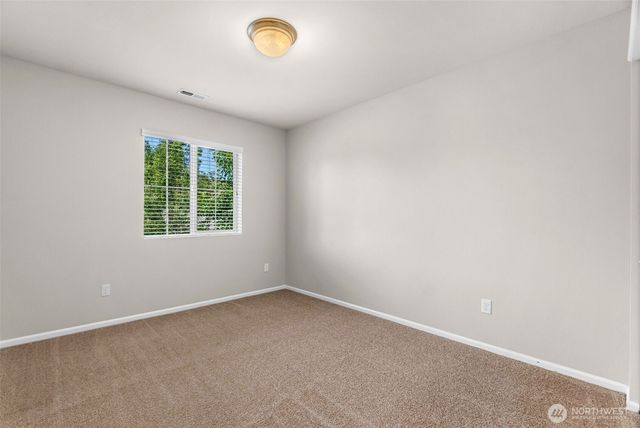 6864 Fresco Drive SE, Lacey, WA 98513