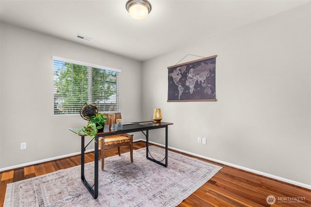 6864 Fresco Drive SE, Lacey, WA 98513