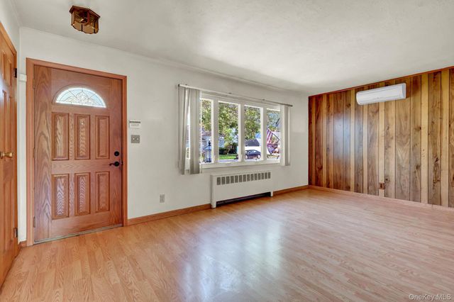 1456 Peters Boulevard, Bay Shore, NY 11706