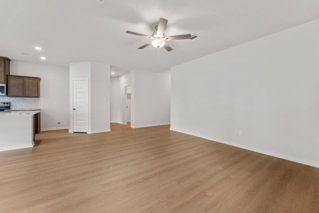 309 Rockbridge Drive, Huntsville, TX 77340