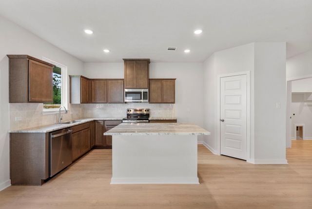 309 Rockbridge Drive, Huntsville, TX 77340
