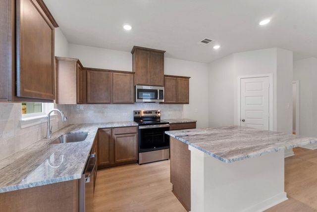 309 Rockbridge Drive, Huntsville, TX 77340