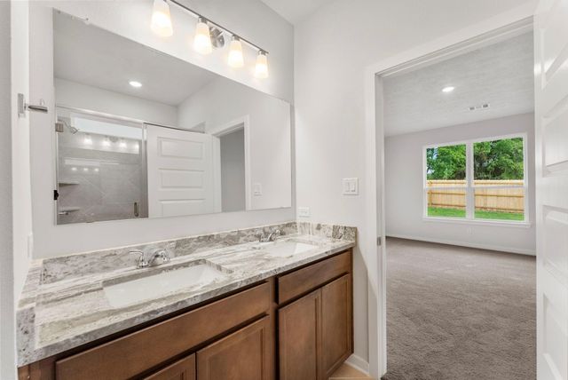 309 Rockbridge Drive, Huntsville, TX 77340