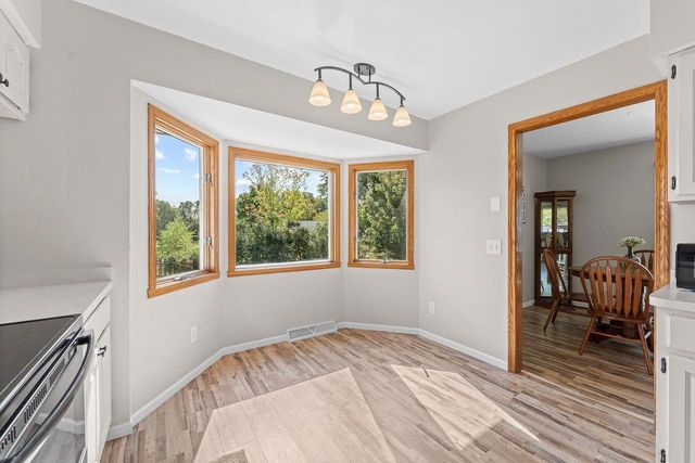 633 Naragansett Avenue, Baraboo, WI 53913