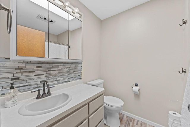 633 Naragansett Avenue, Baraboo, WI 53913